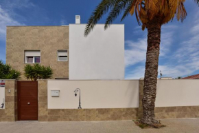 200 Villa Deluxe - Alicante Holiday